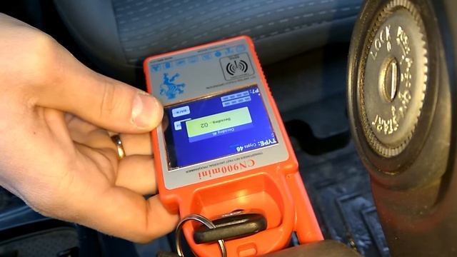Изготовление чип-ключа (дубликата) Выкидной ключ. Nissan смотреть онлайн