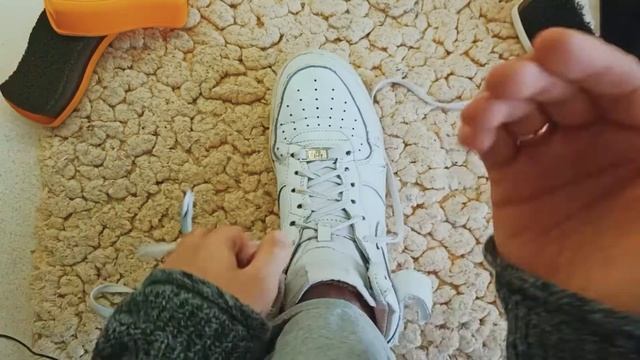 Как правильно зашнуровать кроссовки? ОТ ПЕРВОГО ЛИЦА!!! смотреть онлайн