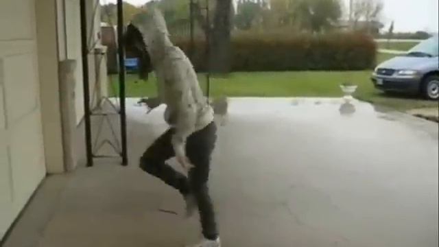 Tecktonik and Shuffle Girls Dance to Aurosonic Progressive Mix смотреть онлайн