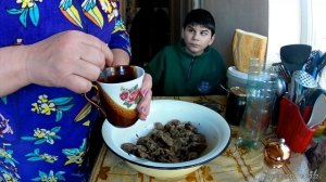 Сальтисон из куринных желудков!Давай поедим!!