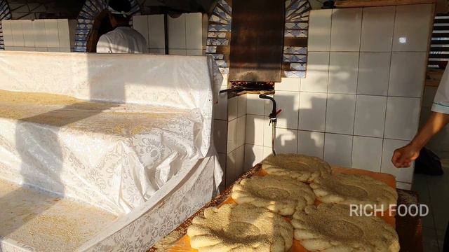 5000 буханок хлеба, 5 тандыров, 8 видов хлеба, знаменитый хлебный центр Quva смотреть онлайн
