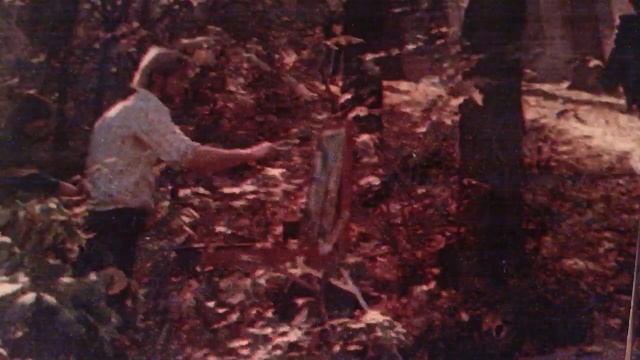 ,,Не сгорал от зла и мести ,сочинял стихи и песни- тем и жил...,, (,,Сожалею и не успеваю,,) смотреть онлайн