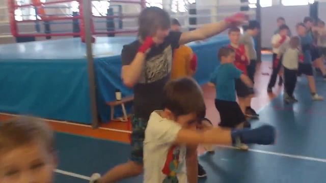 Бокс.Школа бокса Boxing school смотреть онлайн
