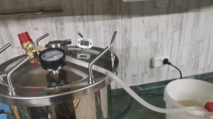 Делаем тушёнку из свиных голов на новом автоклаве