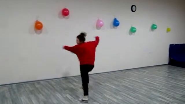 Преподаватель Hip-hop Ирина смотреть онлайн