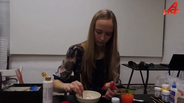 Часть 2. Елочное украшение Hand-Made: рисуем Деда Мороза смотреть онлайн