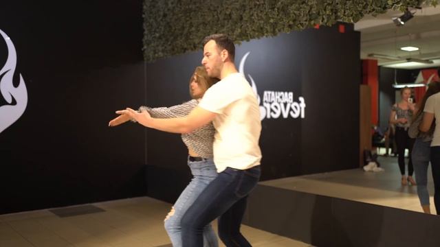 Blue Jeans - Sofia K ft. Hasan & Nasti @ Bachata Fever смотреть онлайн