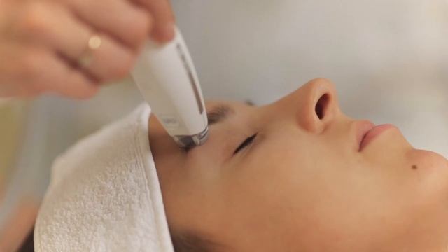 Аппаратный массаж LPG смотреть онлайн