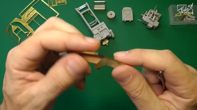 "Сталинец-60" (С-60). ModelStroy. Обзор набора. Сборка модели. смотреть онлайн