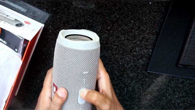 JBL Charge3 Unboxing and First Impressions Malayalam Review Rowther Vlogs смотреть онлайн