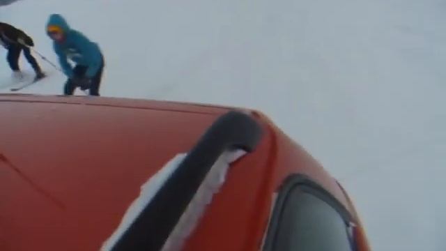 Молодежь 90-х на озере в Каташах (2) смотреть онлайн