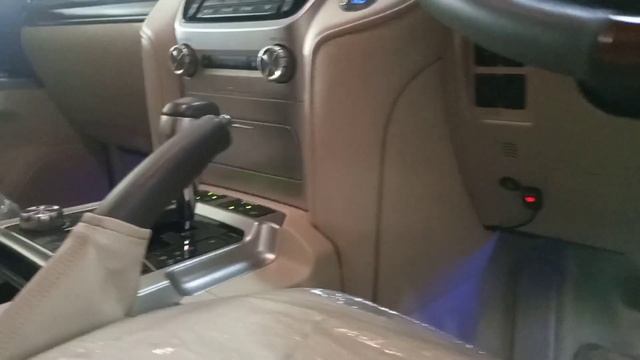 Toyota Land cruiser ZX смотреть онлайн