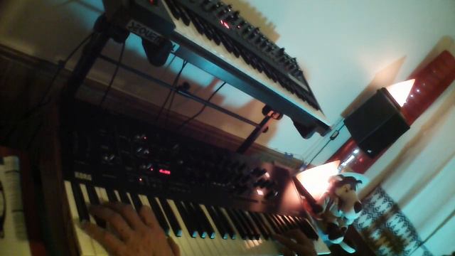 FAMILIAR, Prophet 6, Korg Prologue, Mini Med 11 смотреть онлайн