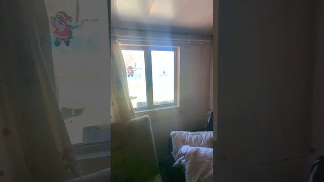 Такое помещение в Ростове стоит от 1 млн. Кухня которую сделал жилой, добавил + 15 к своему дому