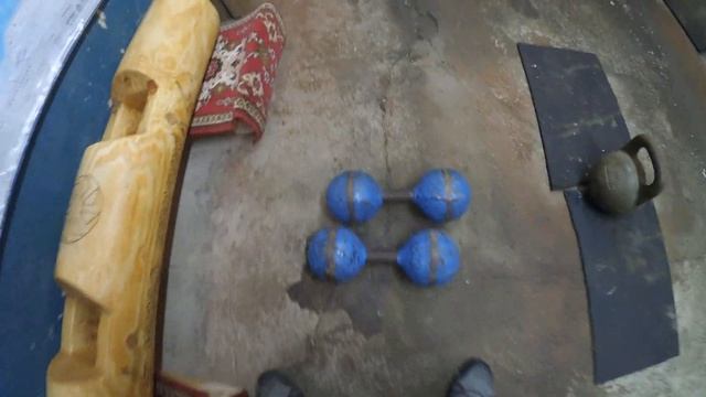 Обзор шаровых гантелей 30 кг. / Review of globe dumbbells 30 kg each. смотреть онлайн