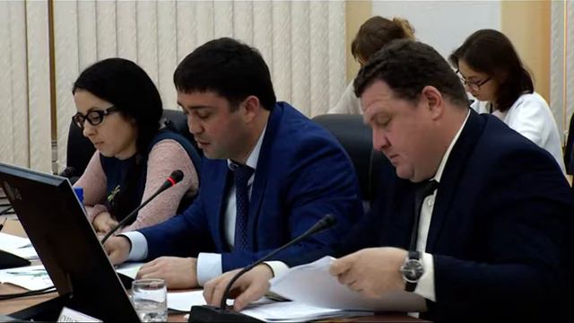 Александр Осипов провел заседание правительства региона в Чите смотреть онлайн