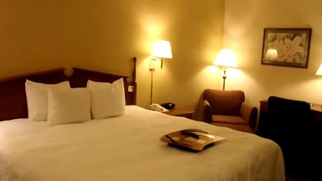 Hampton Inn Raleigh Airport Room Tour смотреть онлайн