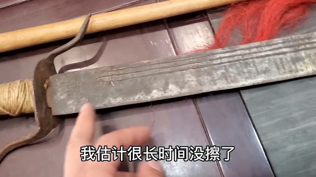老人留下顺治年间五十两银锭，真品至少值六十万，鉴宝结果会如何【小闫打铁镯】 смотреть онлайн