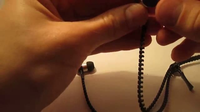 Наушники на молнии. Видеообзор смотреть онлайн