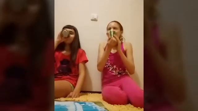 Пробуем новый спрайт со вкусом огурца. смотреть онлайн