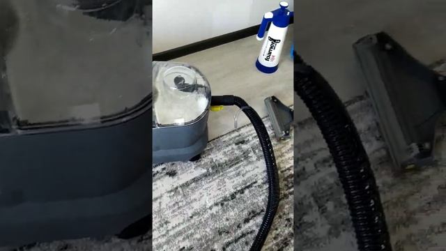 Процесс чистки ковра смотреть онлайн