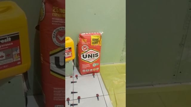 Клеем плитку на гипсовую штукатурку. Часть 2. смотреть онлайн