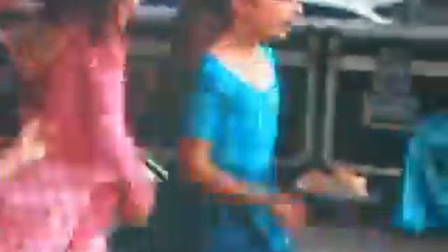 Детский хореографический коллектив "АВОТИНЬШ" губки бантиком 10.06.12.AVI смотреть онлайн