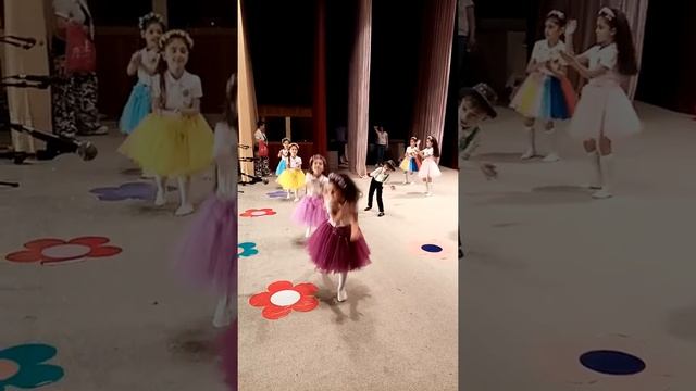 ПРОШАЙ АЗБУКА. 1"2"КЛАСС. //ТАНЕЦ ЭСТРАДЫ //АЛИЗАДЕ ЗЕЙНАБ. //BOOM BOOM смотреть онлайн