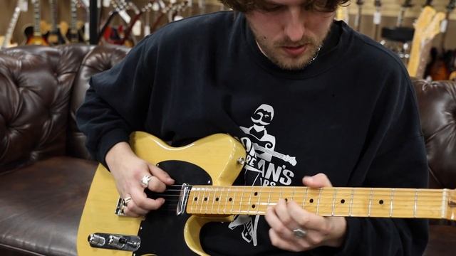 Guitar of the Day: 1982 Fender '52 Telecaster | Norman's Rare Guitars смотреть онлайн