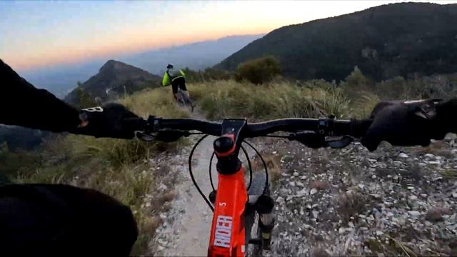 BEST OF 2022 - AM17 // Antonio Mirra (Btwin Rockrider 540S) [GoPro 10/7] | Edit MTBike Freeride ITA смотреть онлайн