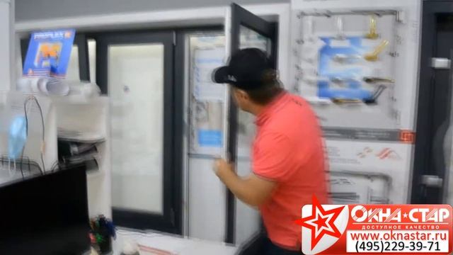 Актер Михаил Дорожкин в новом шоу-руме Окна-Стар смотреть онлайн