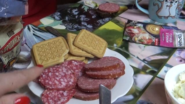 Перекус, вкусный ужин, оклейка торцов дсп для тумбочек, Шаповаловы влог, 10 12 20 смотреть онлайн