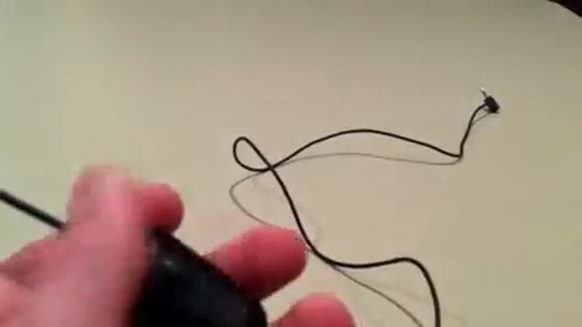 Xbox 360 headset review ( mostly telling how bad it is) смотреть онлайн