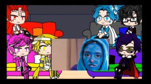 реакция на вару и габриэль, джо(бюжедный косплей смешариков)