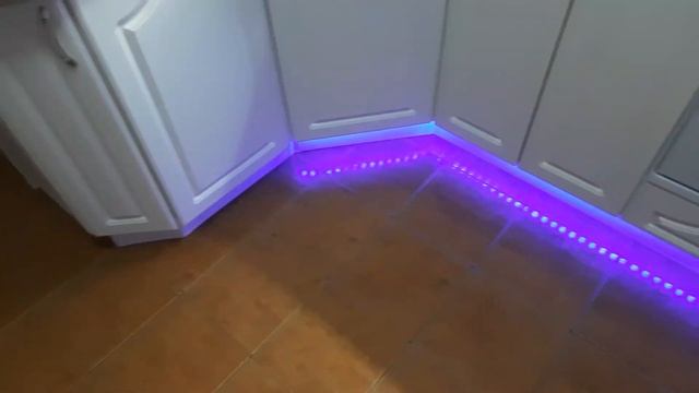 ПОДСВЕТКА КУХНИ СВОИМИ РУКАМИ ЗА 1000 РУБЛЕЙ