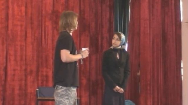 По обе стороны кулис