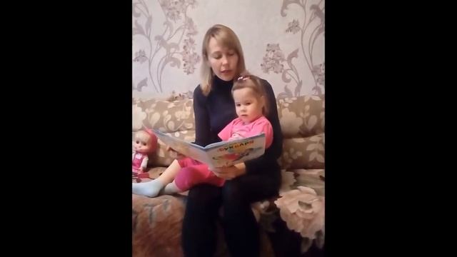 Страна читающая — Надежда Фрицлер читает произведение «Дюймовочка» Х.К. Андерсена смотреть онлайн