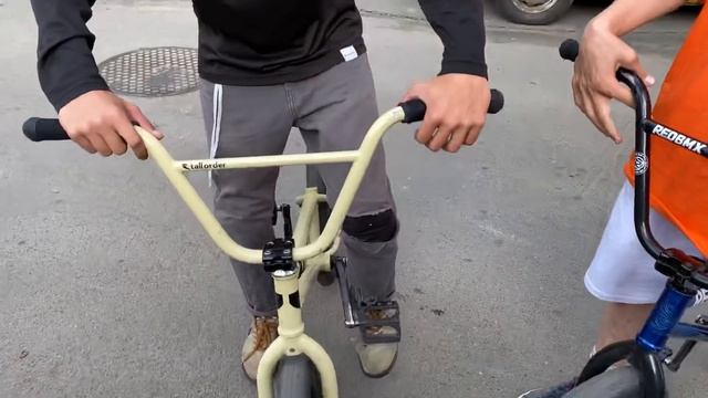 Как сделать БАРСПИН на BMX? Учим вместе! смотреть онлайн