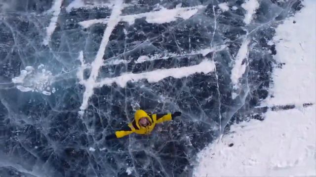 Байкальский лёд — молодежный комфорт-тур. BAIKAL. Siberia. Russia. (Автор Space Monticola) смотреть онлайн