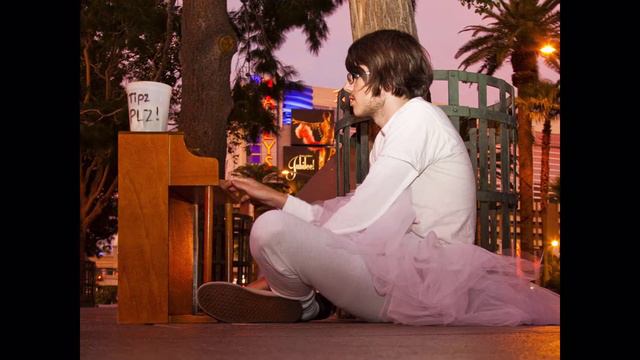 Piano Matt Tutu.mpg смотреть онлайн