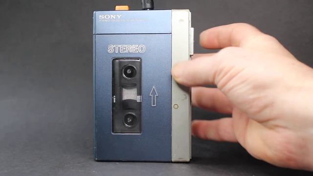 Sony Walkman TPS-L2 смотреть онлайн