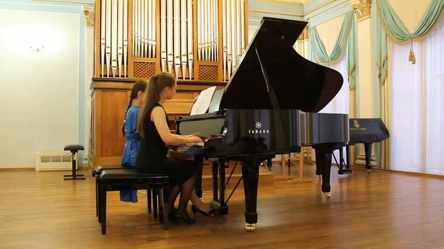 М. Равель. Фортепианная сюита "Моя Матушка-Гусыня" №1 и №3 смотреть онлайн