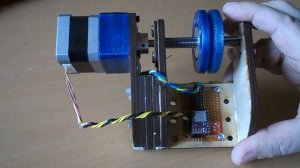 Узел  виткоукладчика любительского  станка  для домашнего производства филамента