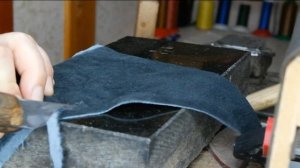 Брусовка кожи. Как брусовать кожу. Оборудование для брусовки кожи. Инструменты для спуска края кожи