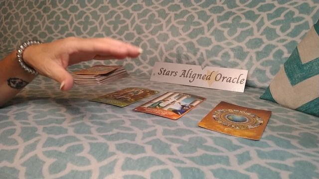 ♒AQUARIUS | "STRAIGHTEN THAT CROWN!" | 3 QUICK CARDS WEEKEND ENERGY CHECK IN (AUGUST 12 - 13) смотреть онлайн