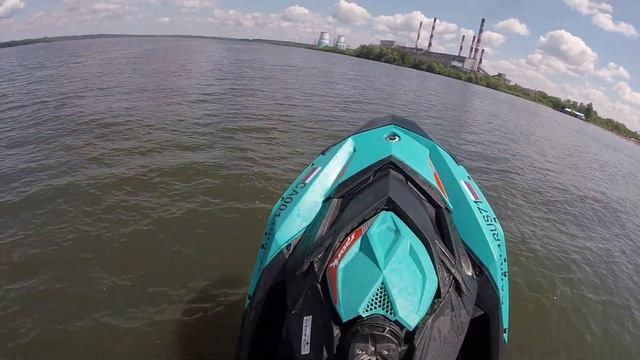 Brp Sea-doo spark trixx 2up. смотреть онлайн