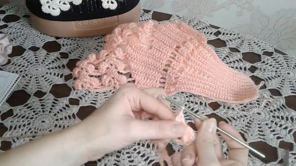 Манишка (накидка) крючком. Часть 1.  Crochet Poncho, Cape.