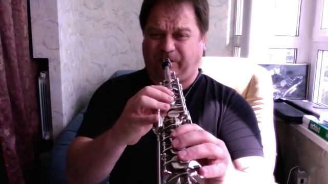 Антон Румянцев играет на мундштуке Viza Soprano смотреть онлайн