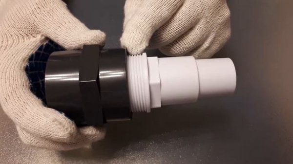 Концовка для гибкого шланга ПВХ (PVC-U) наружная резьба - клеевой пластиковый фитинг бассейна