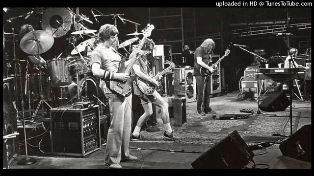 Grateful Dead - Sugar Magnolia (8-3-1982 At Starlight Theater)